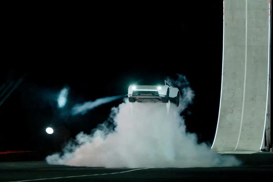 Tesla Introduces a Flying Car